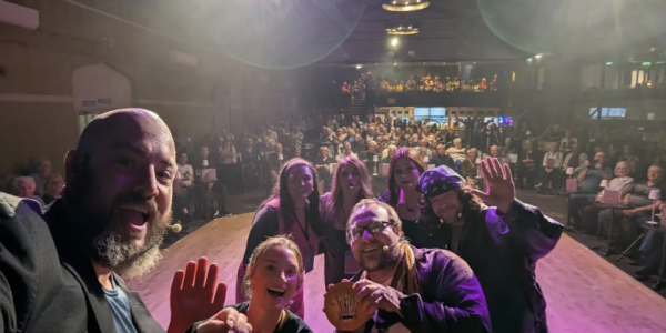 Knowsley based Alara Entertainment entertains 600+ detectives at Warner Hotels